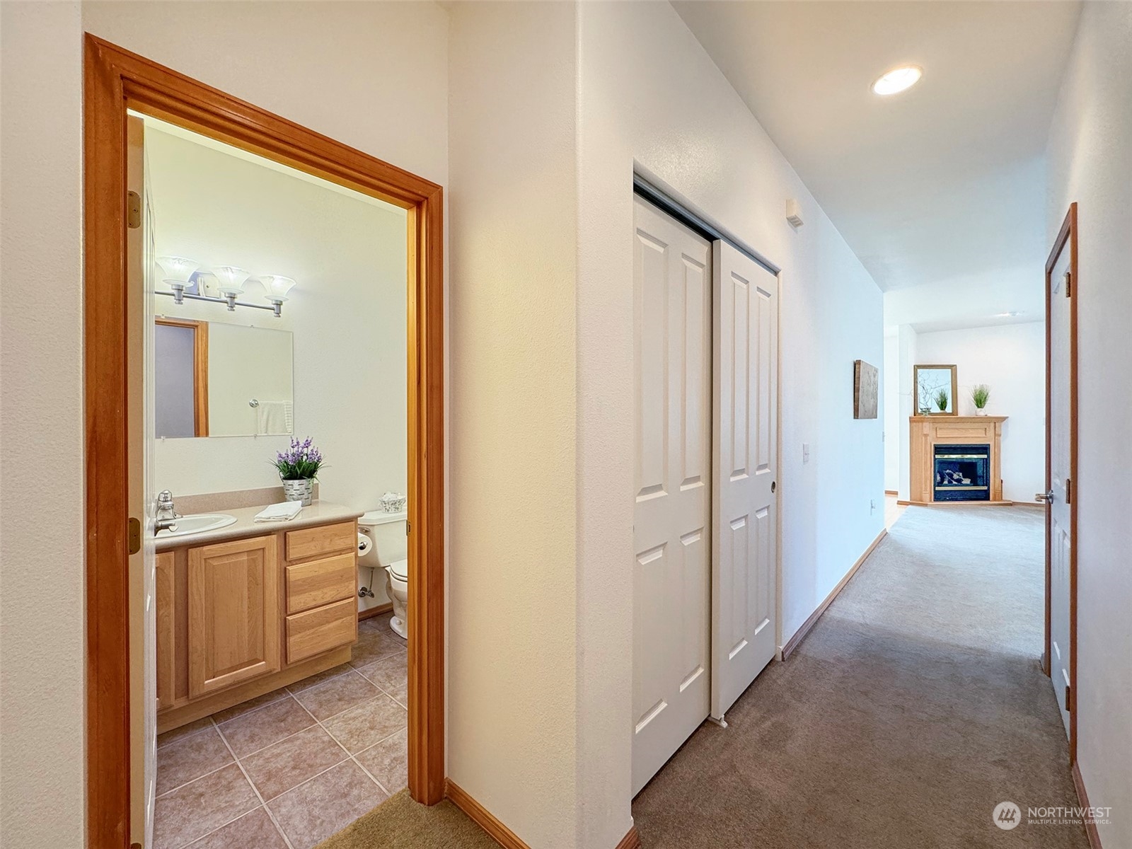 50 Nesting Place Sequim, WA 98382 - Photo 19 of 40 a view of a bathroom from the hallway