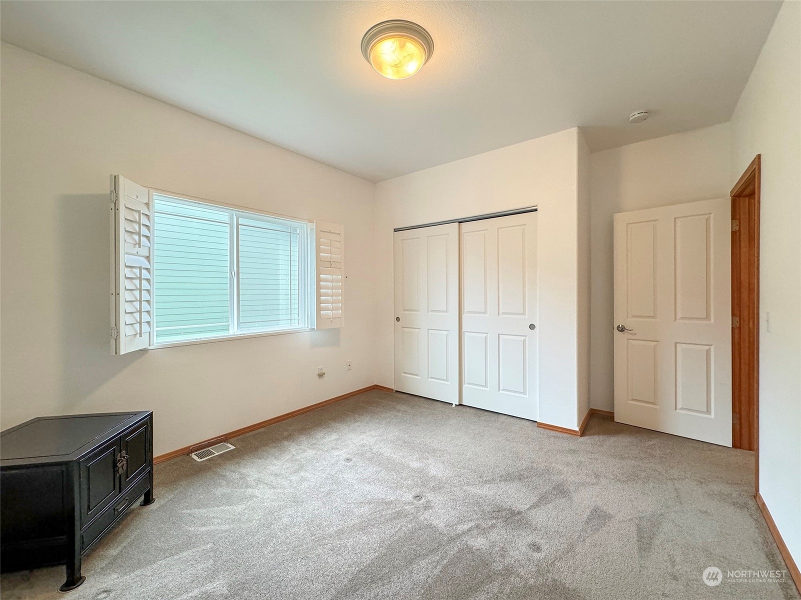 50 Nesting Place Sequim, WA 98382 - Photo 25 of 40 a view of an empty room with a window