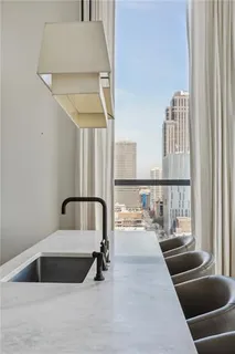 $1,325,000 | 1001 Julia Street, Unit 14E, New Orleans, LA 70113