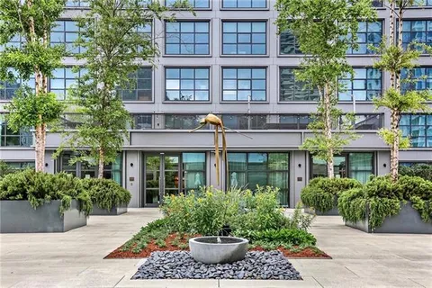 $1,325,000 | 1001 Julia Street, Unit 14E, New Orleans, LA 70113