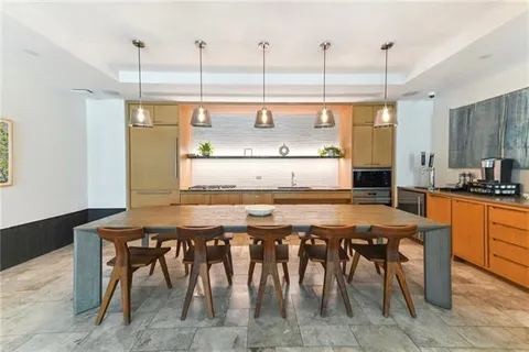 $1,325,000 | 1001 Julia Street, Unit 14E, New Orleans, LA 70113