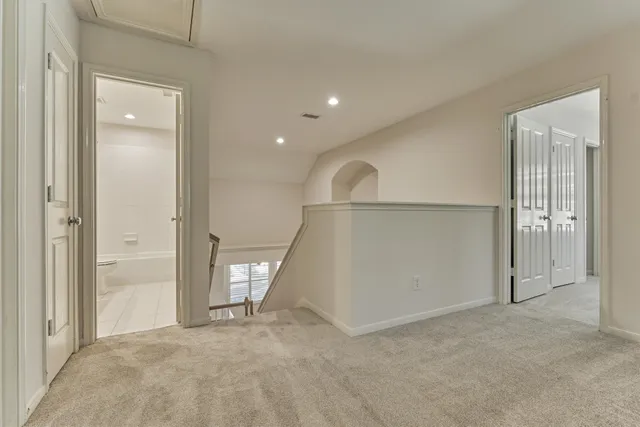 $2,650 | 89 North Apple Springs Circle, The Woodlands, TX 77382