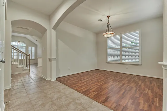 $2,650 | 89 North Apple Springs Circle, The Woodlands, TX 77382