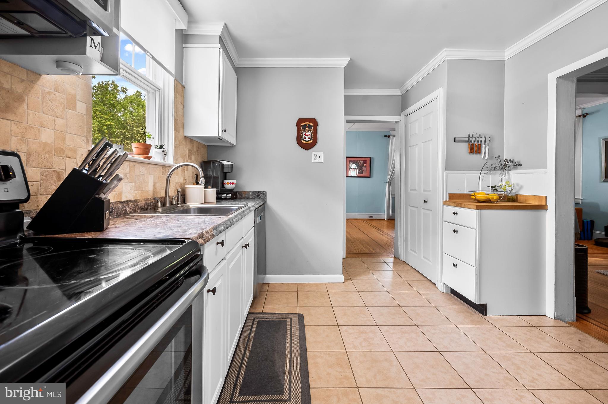 6006 Pinehurst Road Baltimore, MD 21212 - Photo 13 of 33 Gallery Image 13
