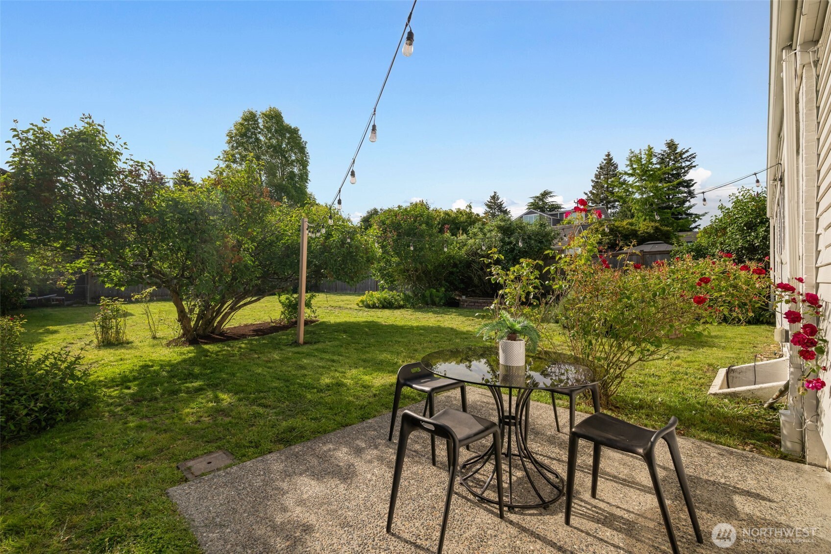 10617 39th Avenue Southwest Seattle, WA 98146 - Photo 29 of 39
