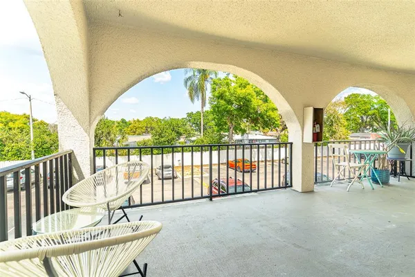 $170,000 | 709 Russell Lane, Unit 222, Brandon, FL 33510