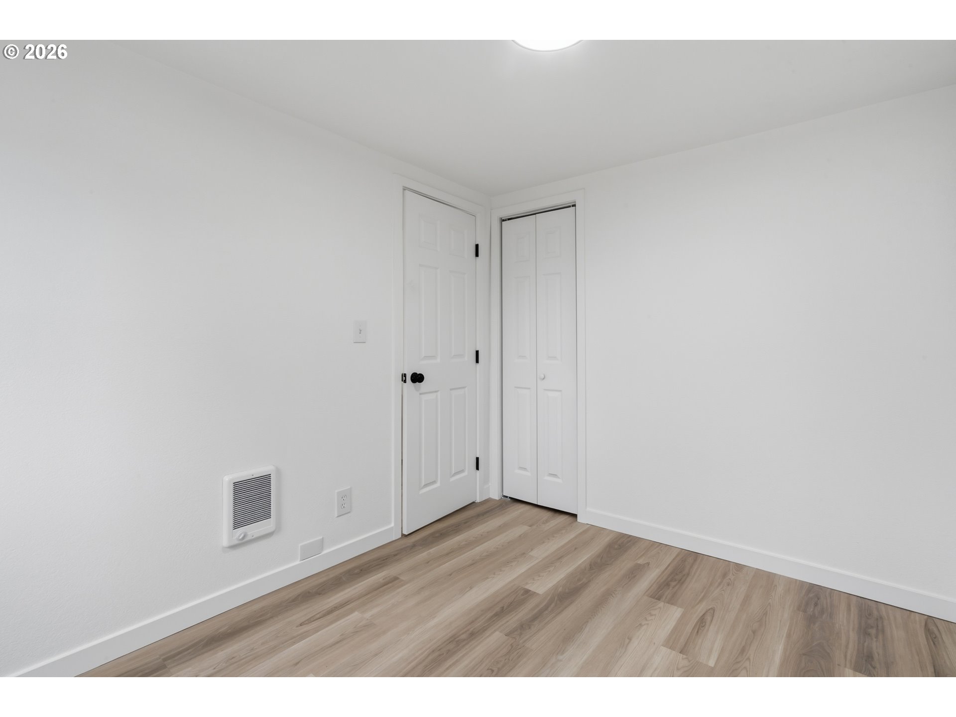 1730 Southwest 12th Avenue Albany, OR 97321 - Photo 6 of 24 a view of an empty room