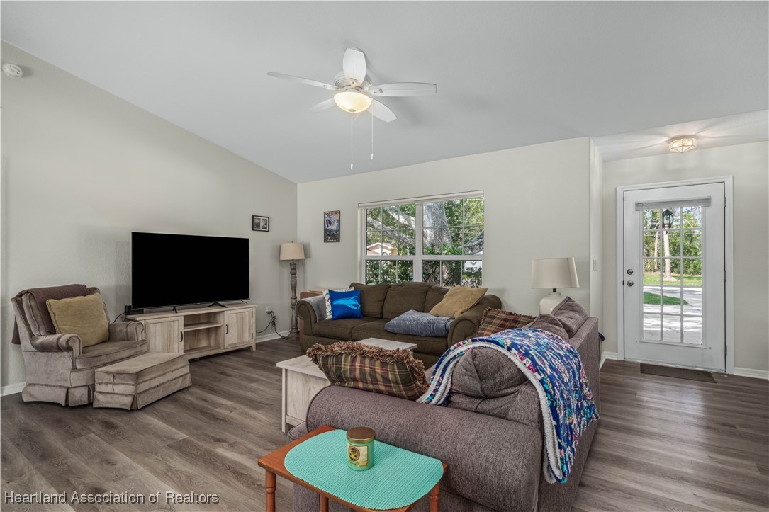 3309 Golfview Road Sebring, FL 33875 - Photo 8 of 46