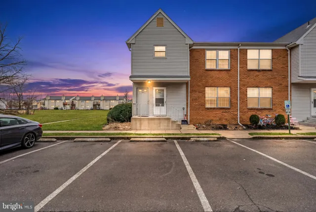 $200,000 | 201 Sandstone Court, Lumberton, NJ 08048