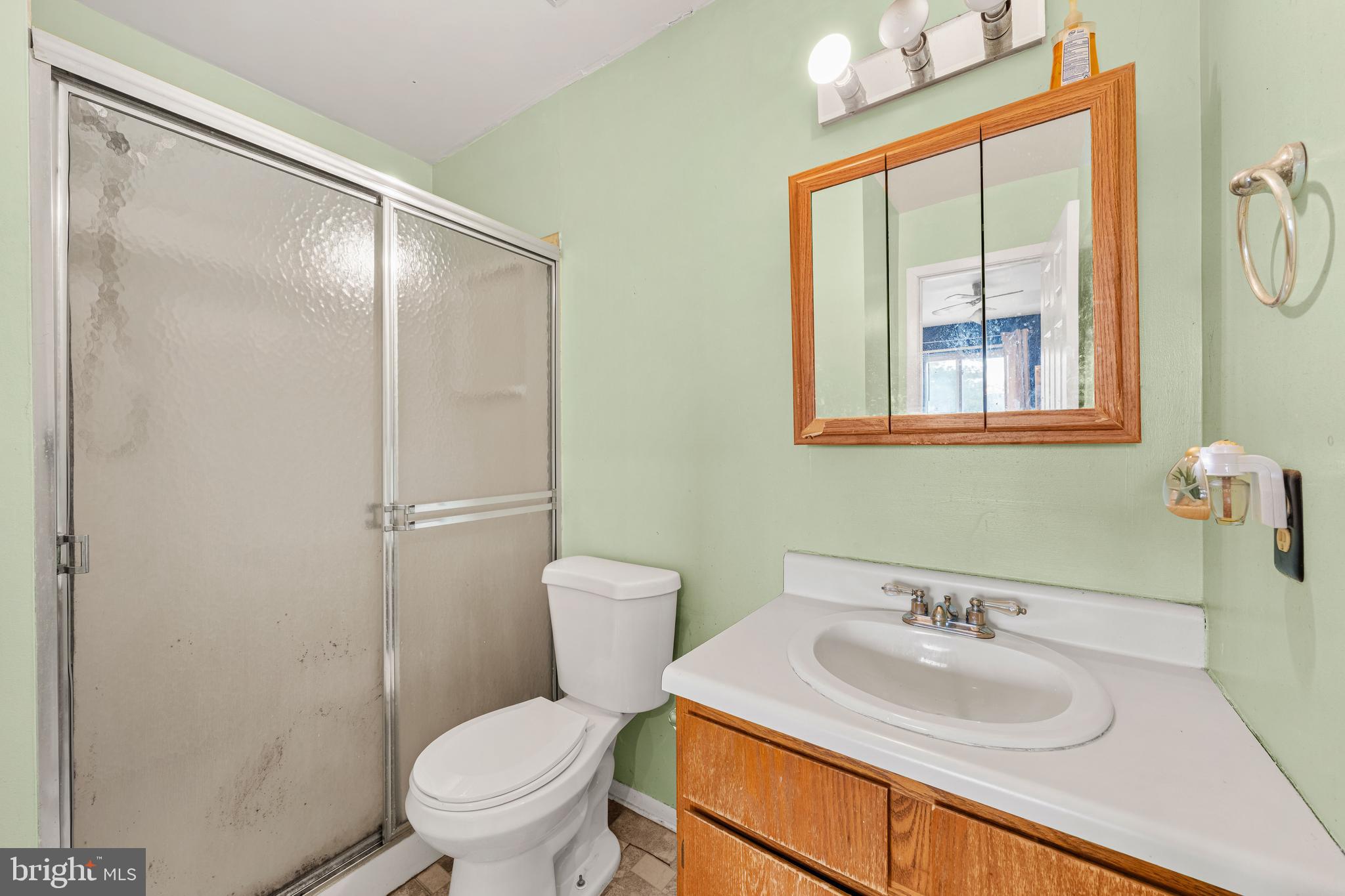 201 Sandstone Court Lumberton, NJ 08048 - Photo 13 of 19 a bathroom with a sink toilet and mirror