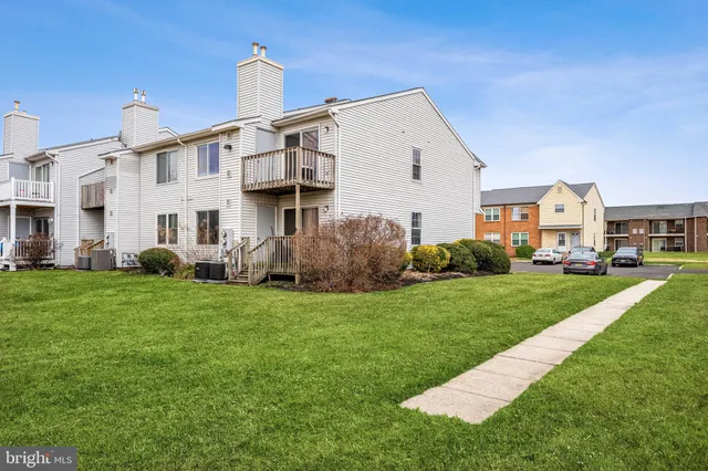 $200,000 | 201 Sandstone Court, Lumberton, NJ 08048