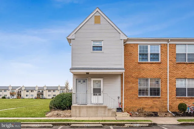 $200,000 | 201 Sandstone Court, Lumberton, NJ 08048