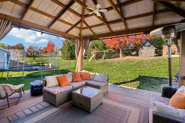 $515,000 | 712 Brookview Trail, Mount Horeb, WI 53572