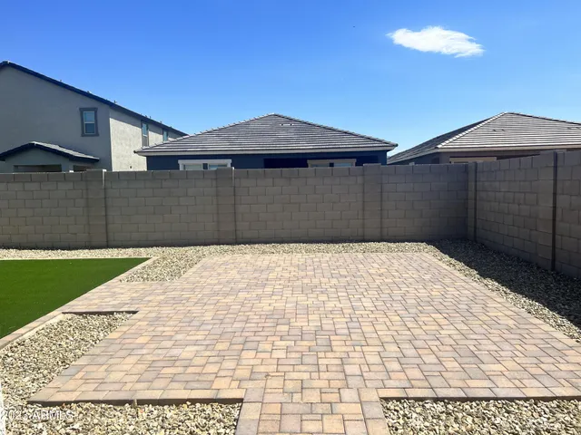 $3,150 | 9525 West Illini Street, Tolleson, AZ 85353