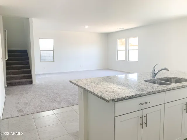 $3,150 | 9525 West Illini Street, Tolleson, AZ 85353