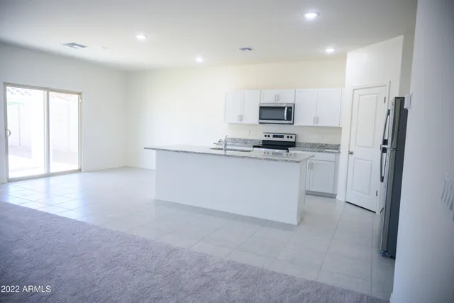 $3,150 | 9525 West Illini Street, Tolleson, AZ 85353