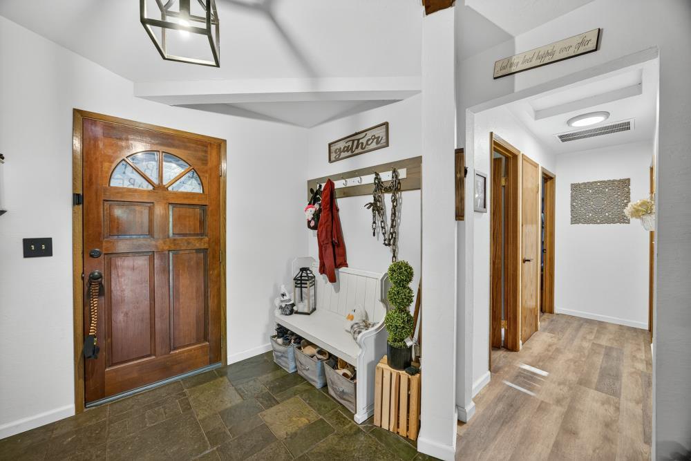 22700 Johnson Valley Road Foresthill, CA 95631 - Photo 4 of 68