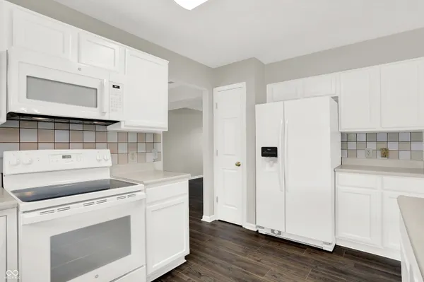 $2,895 | 5761 Cantigny Way South, Carmel, IN 46033