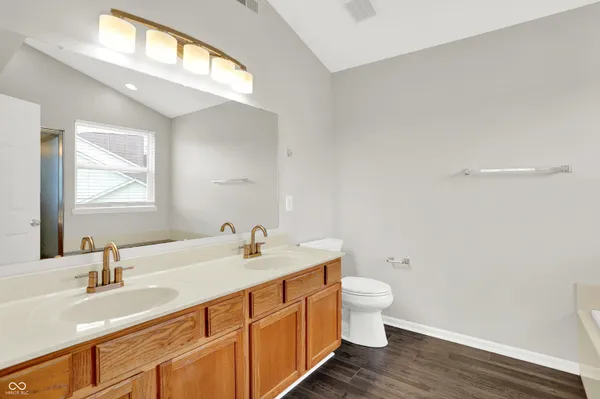 $2,895 | 5761 Cantigny Way South, Carmel, IN 46033