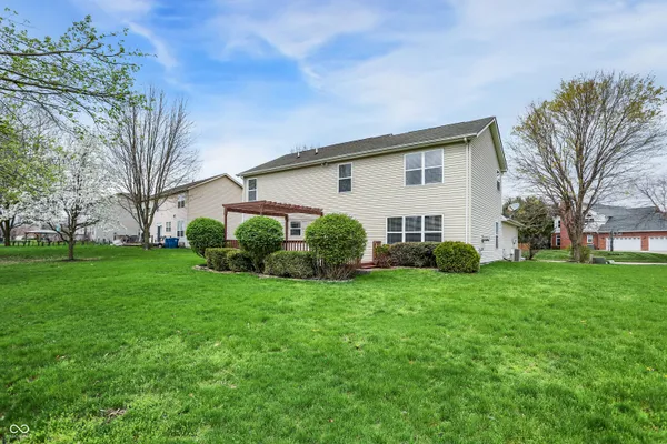 $2,895 | 5761 Cantigny Way South, Carmel, IN 46033