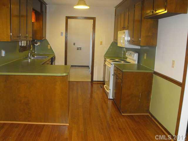 1809 South Ridge Avenue Kannapolis, NC 28083 - Photo 3 of 16 Gallery Image 3