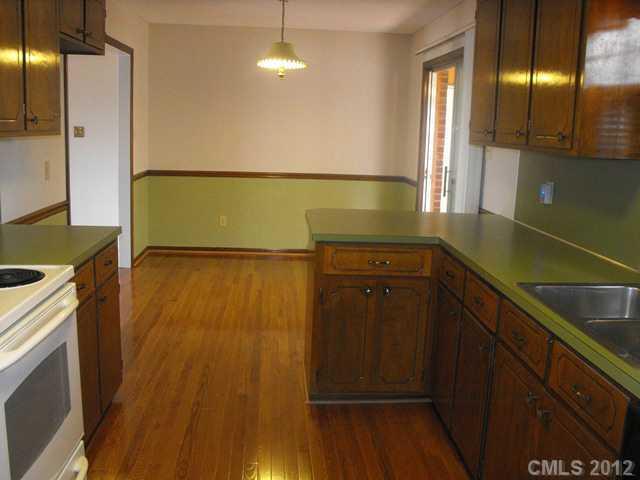 1809 South Ridge Avenue Kannapolis, NC 28083 - Photo 4 of 16 Gallery Image 4