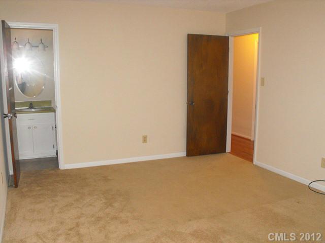 1809 South Ridge Avenue Kannapolis, NC 28083 - Photo 10 of 16 Gallery Image 10