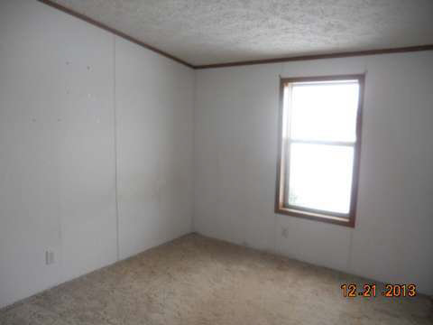 7760 East Deckerville Road Deford, MI 48729 - Photo 7 of 12 20389345-6.JPG