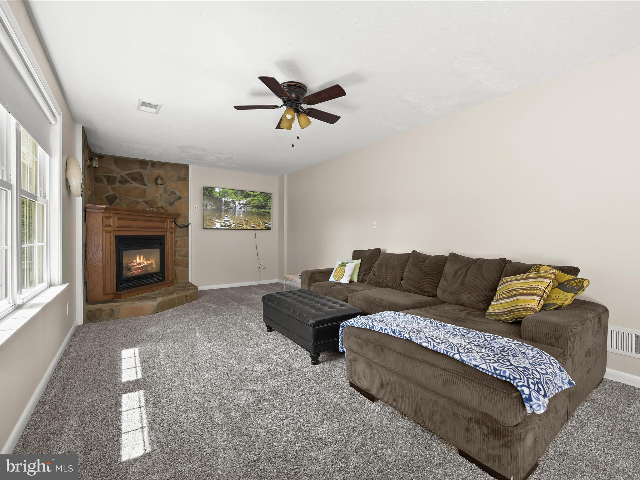 8203 Grainfield Road Severn, MD 21144 - Photo 2 of 34 Family Room
