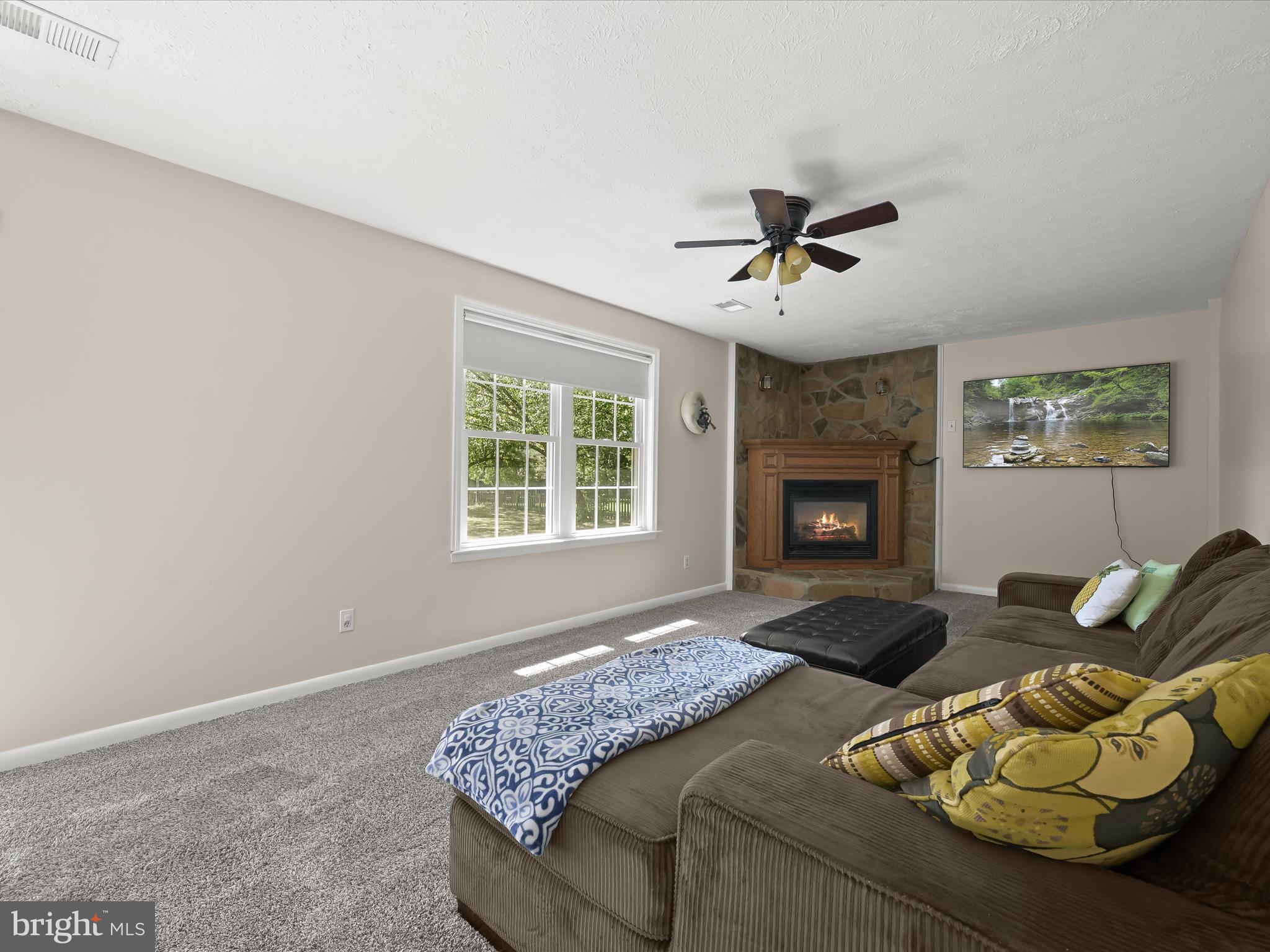 8203 Grainfield Road Severn, MD 21144 - Photo 3 of 34 Family Room