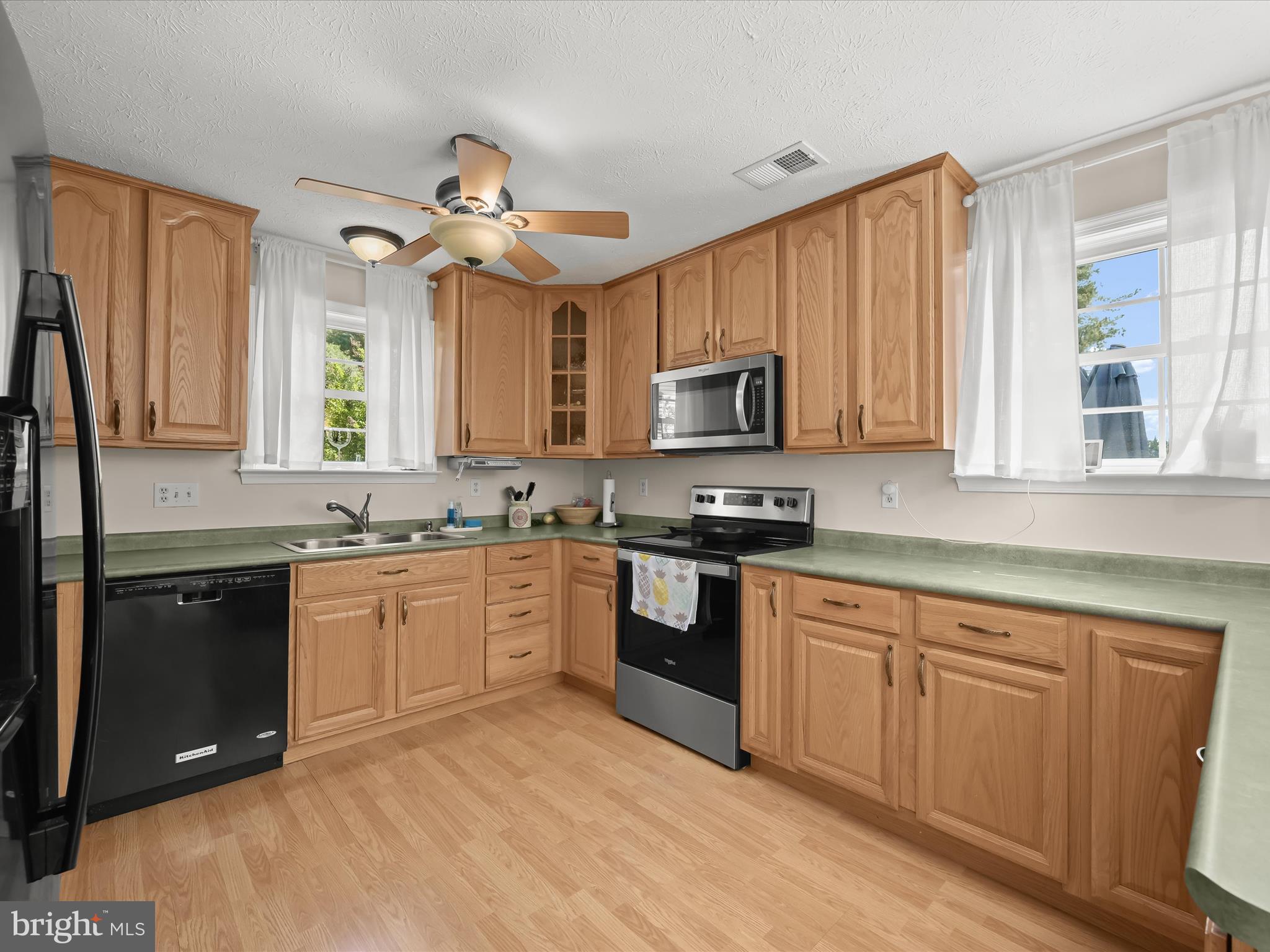 8203 Grainfield Road Severn, MD 21144 - Photo 7 of 34 Kitchen