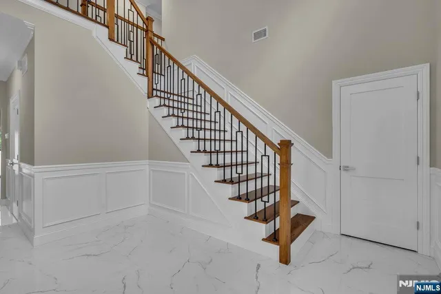 a view of entryway and hall