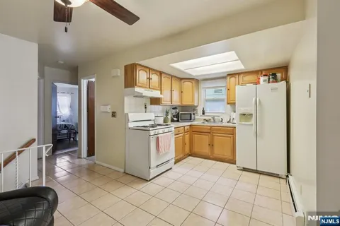 $619,999 | 6107 Palisade Avenue, West New York, NJ 07093