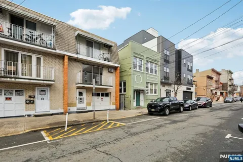 $619,999 | 6107 Palisade Avenue, West New York, NJ 07093
