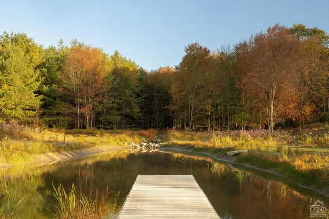 a view of a lake with houses