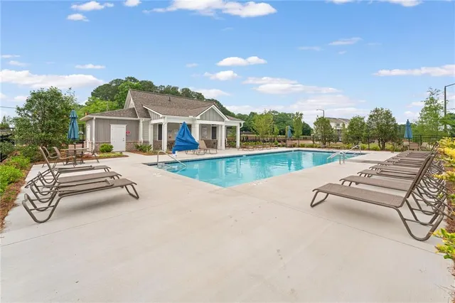 a view of a outdoor space