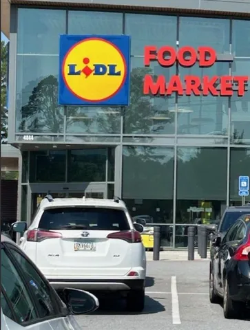 a sign that is on the side of a building