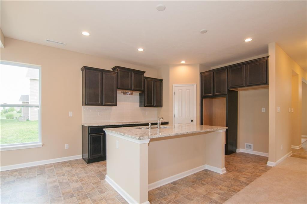 1226 Timber Bluff Road Westfield, IN 46074 - Photo 14 of 37 Gallery Image 14