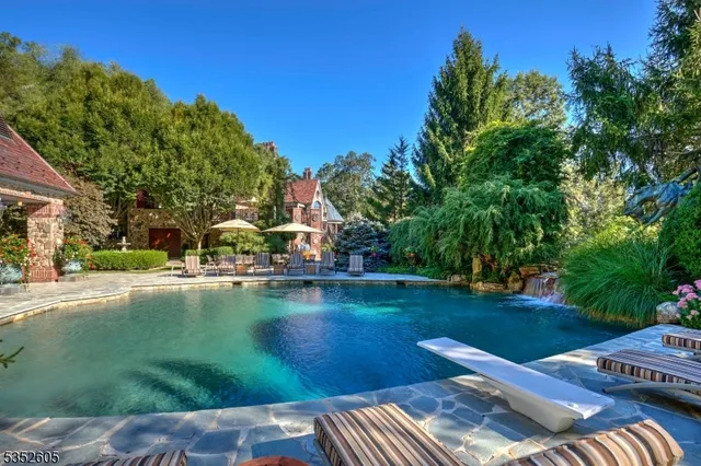 a view of swimming pool and lake view