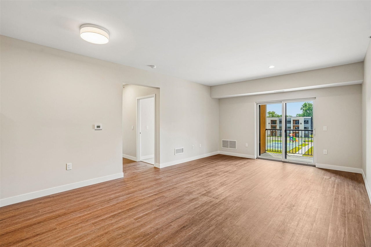 2645 Burton Road, Unit : 33 Ann Arbor, MI 48104 - Photo 10 of 57 Gallery Image 10