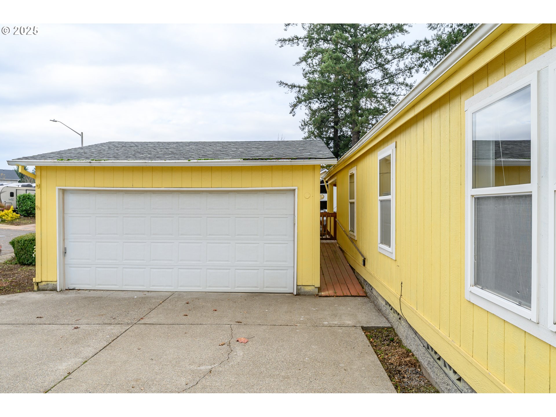 196 15th Street Lafayette, OR 97127 - Photo 6 of 32