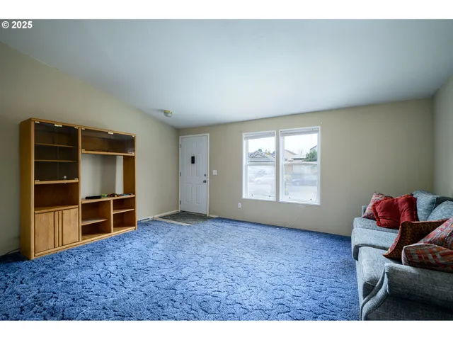 $260,000 | 196 15th Street, Lafayette, OR 97127