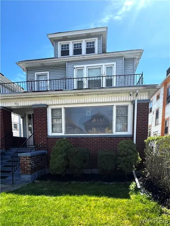 $269,900 | 97 Brunswick Boulevard, Buffalo, NY 14208