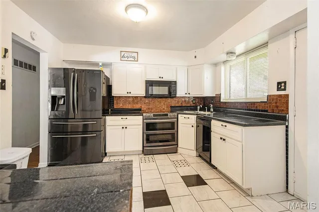 $69,000 | 2035 Sun Valley Drive, St. Louis, MO 63136