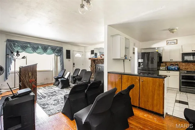 $69,000 | 2035 Sun Valley Drive, St. Louis, MO 63136