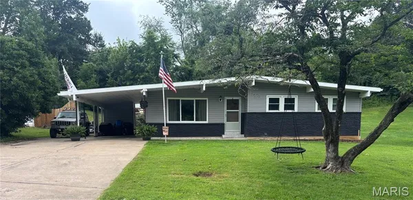 $242,000 | 1131 Corinne Street, Jackson, MO 63755