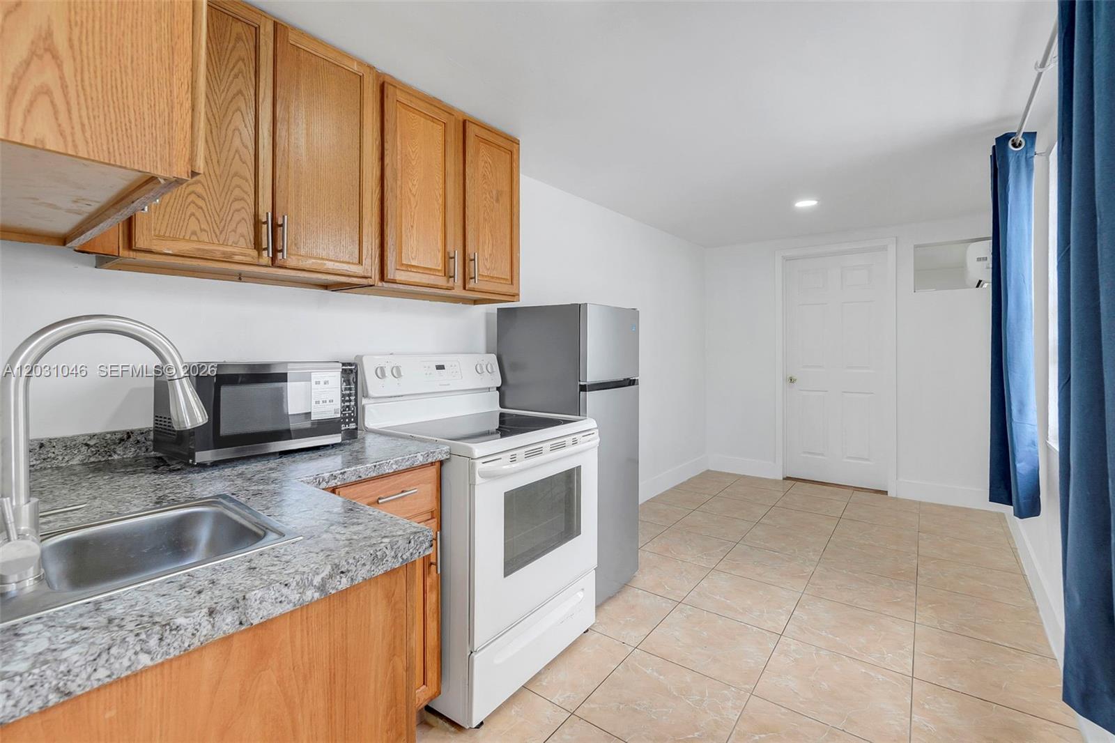 6101 Southwest 24th Street, Unit 2 Miramar, FL 33023 - Photo 3 of 18