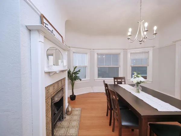 $1,095,000 | 1901 H Street, Sacramento, CA 95811