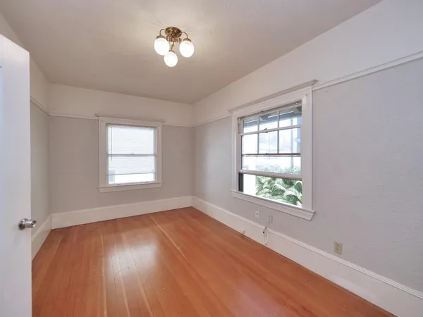 $1,095,000 | 1901 H Street, Sacramento, CA 95811