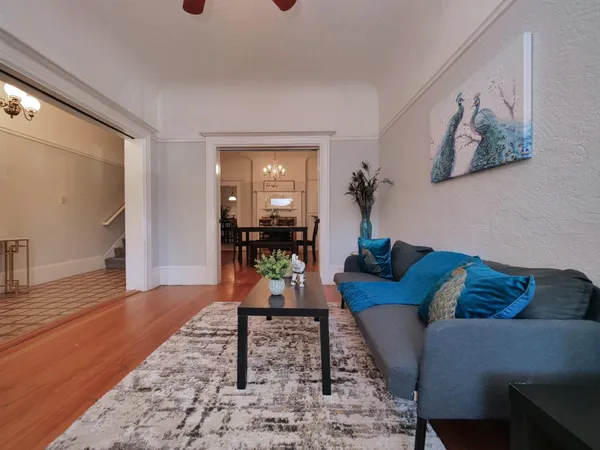 $1,095,000 | 1901 H Street, Sacramento, CA 95811